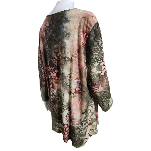 Mutiples‎ Sz XL Embroidered Burnout Tunic Top Watercolor Button Detailing - Picture 5 of 7